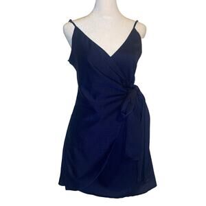 Selfie Leslie navy blue v-neck sleeveless mini wrap dress size S